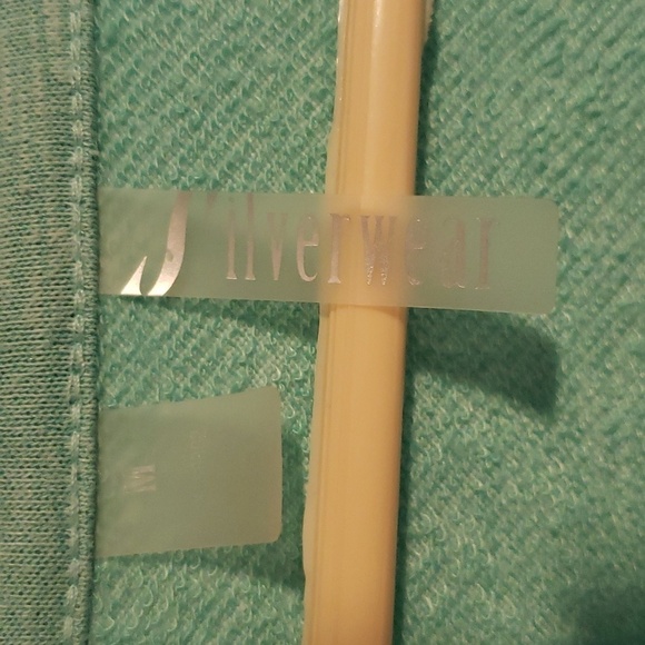 Lightweight V Neck Sweatshirt with knotted Front - Picture 3 of 4